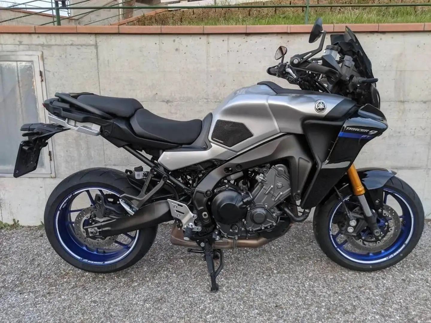 Yamaha Tracer 9 GT Grigio - 2