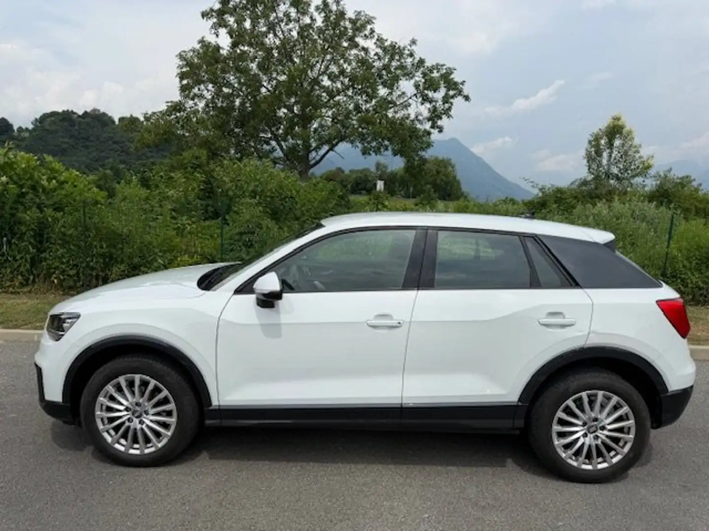 Audi Q2 Q2 30 1.6 tdi Business Design ** AFFARE ** Bianco - 1