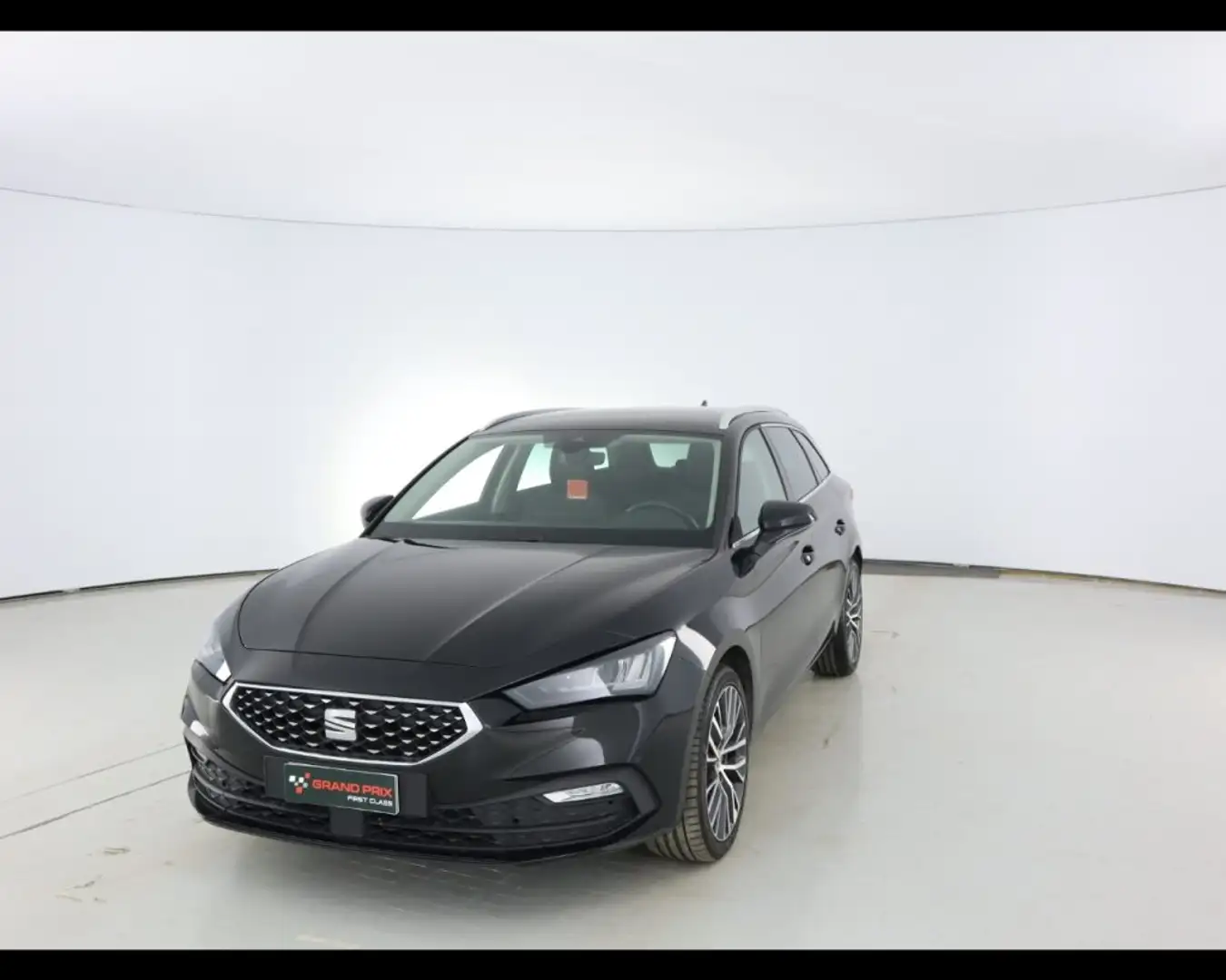 SEAT Leon Sportstourer 1.5 eTSI 150 CV DSG Xcellence Noir - 2