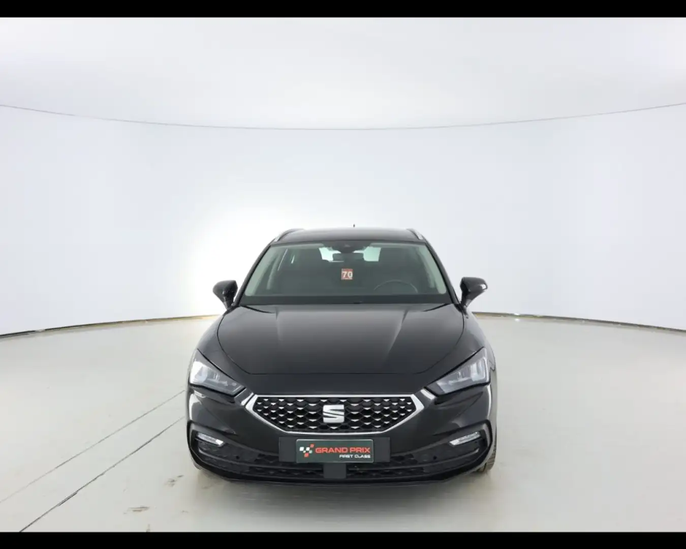 SEAT Leon Sportstourer 1.5 eTSI 150 CV DSG Xcellence Noir - 1