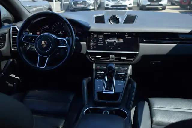 Porsche Cayenne view 2