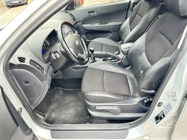 Hyundai I30 view 8