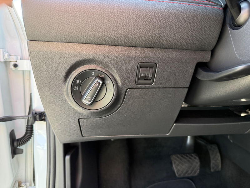 SEAT Ibiza FR 1.0 TSI DSG APP/KLIMA/TEMP/LED/DAB — photo 13