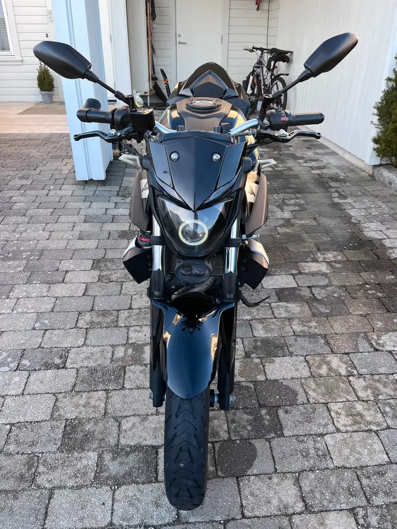 Yamaha MT-03 Negru - 2