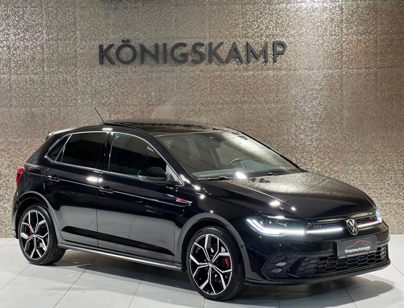Volkswagen Polo VI GTI * KAMERA * PANO * SERVICE NEU * Schwarz - 1
