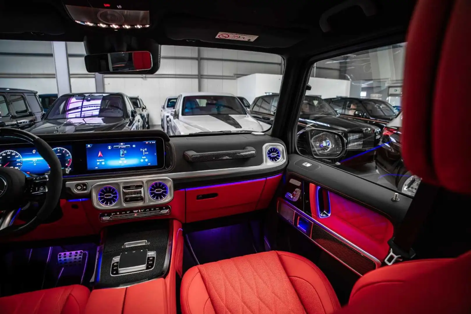 Mercedes-Benz G 63 AMG / BRABUS / A22 / Carbon / Mod. 2026 Schwarz - 2