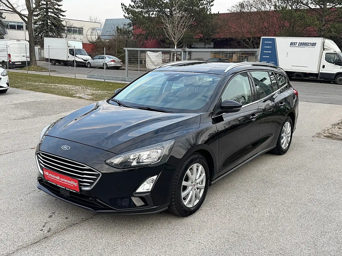 Ford Focus Traveller 1,5 EcoBlue Cool & Connect / NAVI / L... Schwarz - 2