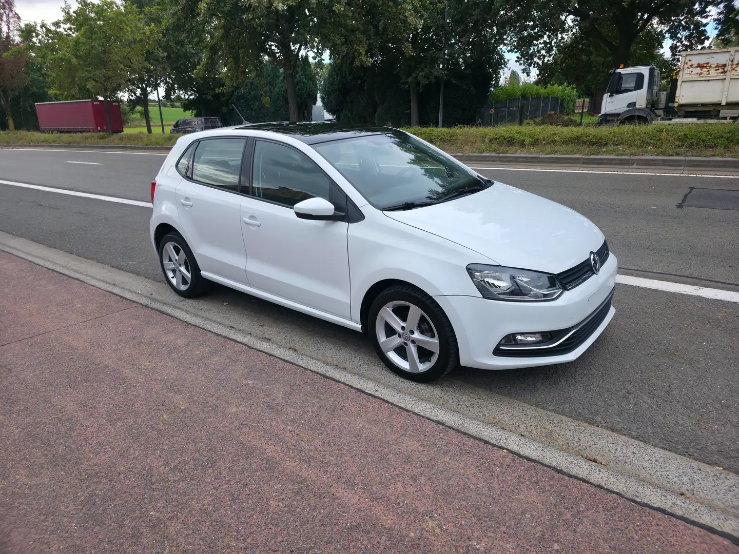 Volkswagen Polo Polo 1.2 TSI Highline 1°EIG. PERFECTE STAAT !! Blanc - 1