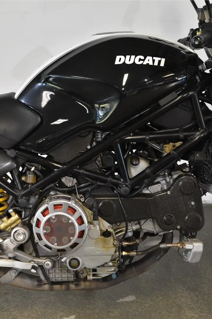 Ducati Monster S4R - 2