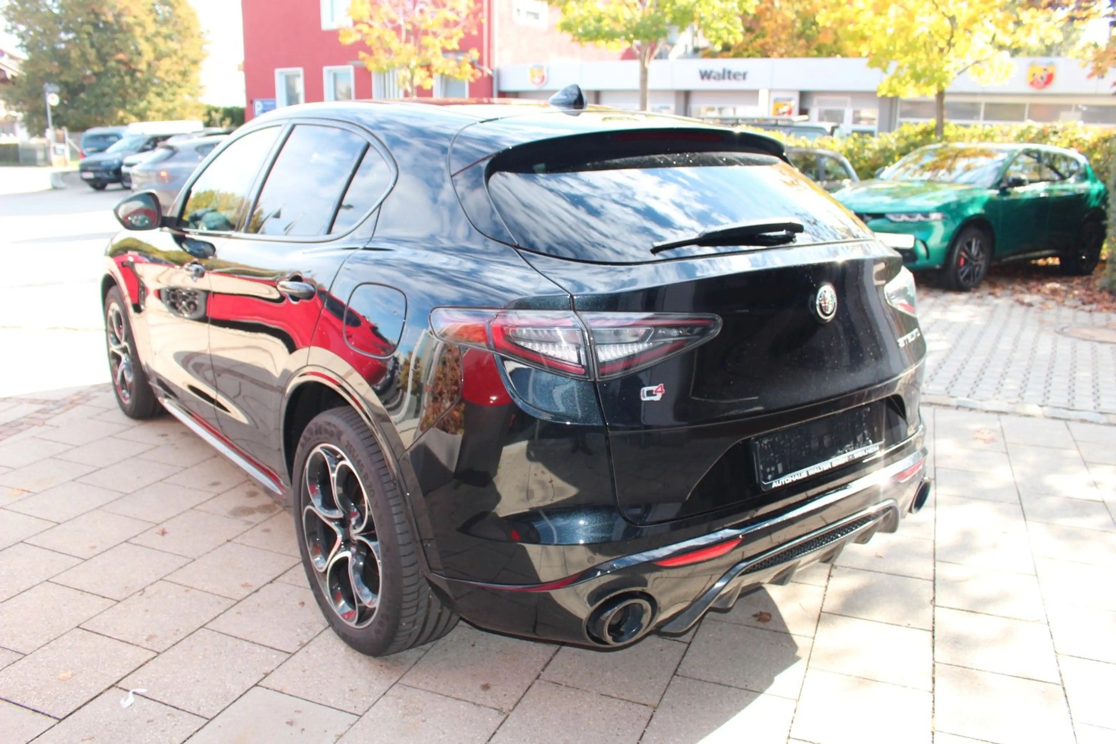 Alfa Romeo Stelvio Veloce Q4 MATRIX/PANO/PREMIUM-PAKET — photo 7