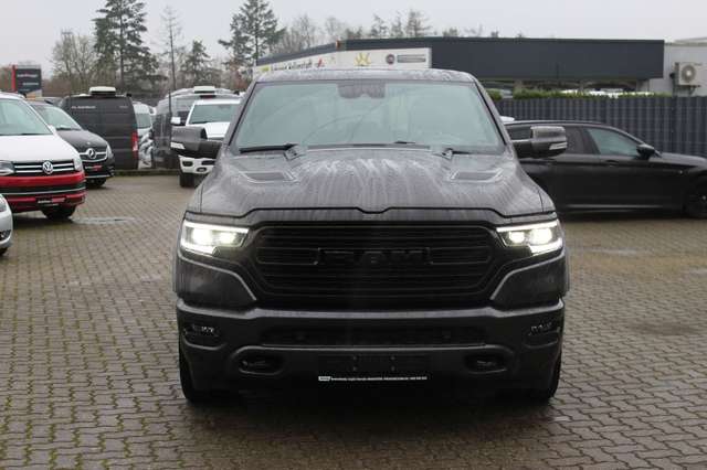 Dodge RAM 5,7 Limited  ~Pano~LED~4x4~AHK~Navi~