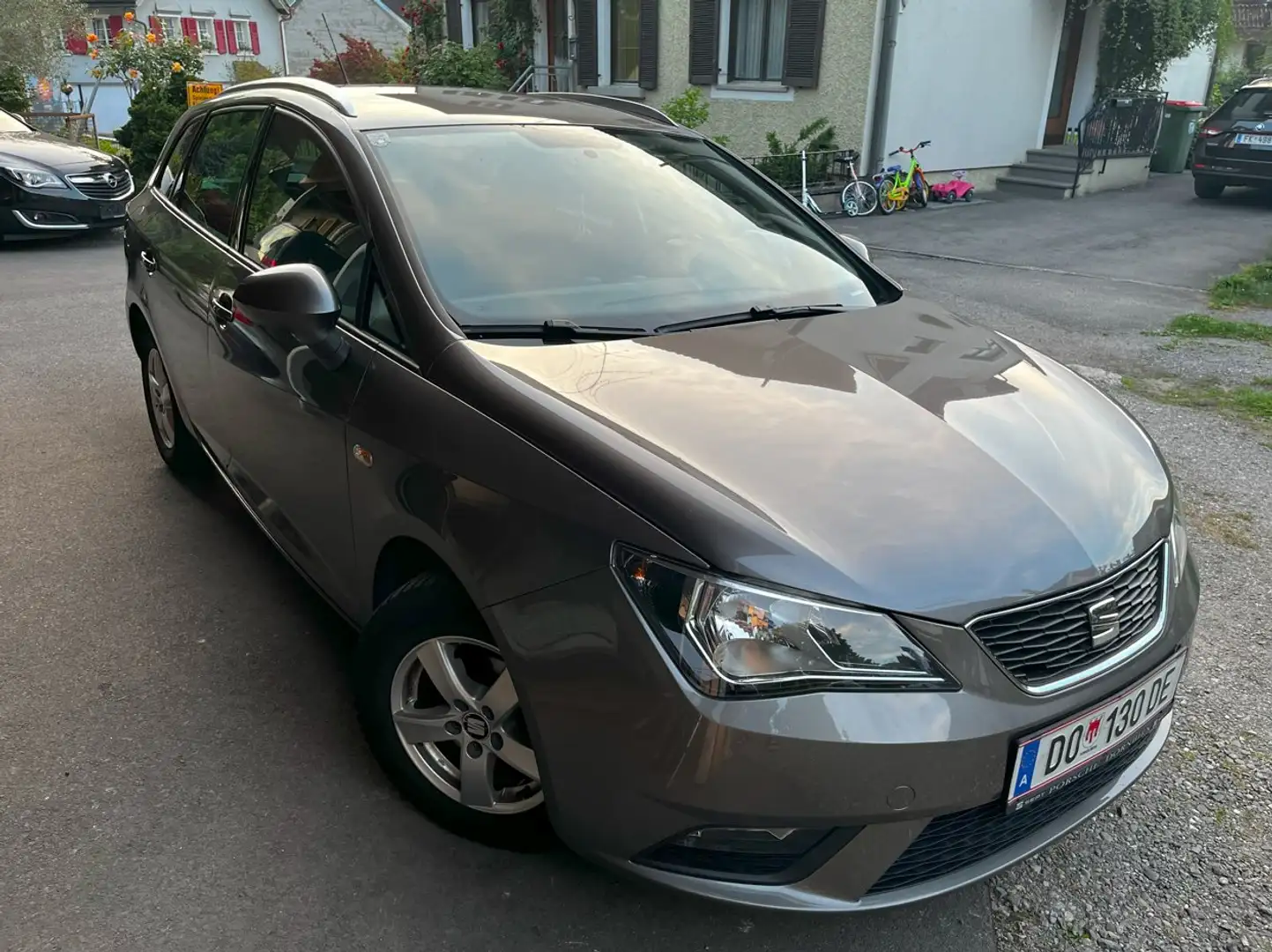 SEAT Ibiza Ibiza ST Chili Grau - 1