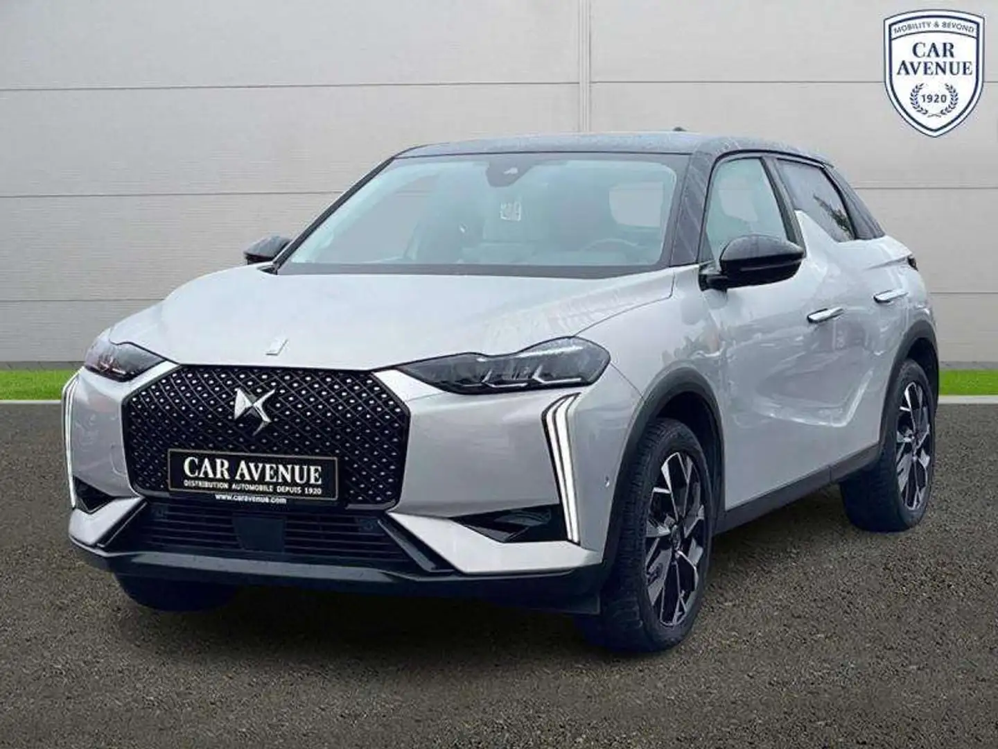 DS Automobiles DS 3 E-Tense 156ch Performance Line + Gris - 1