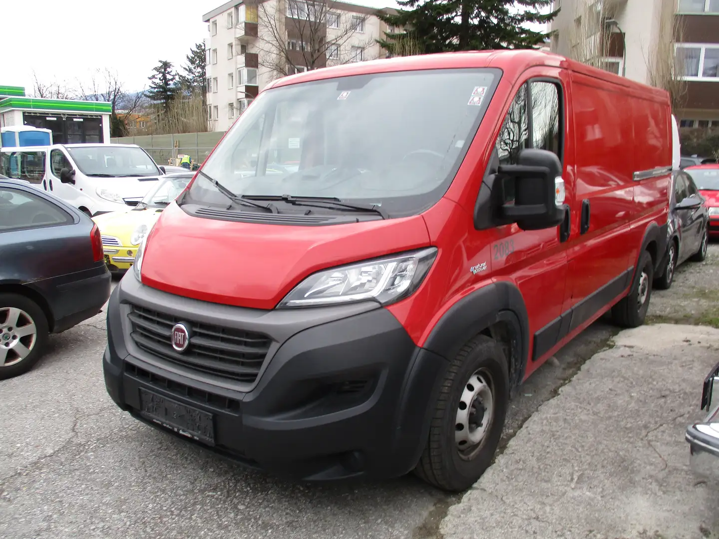 Fiat Ducato 140 Natural Power L2H1 RS: 3450 mm Rojo - 2