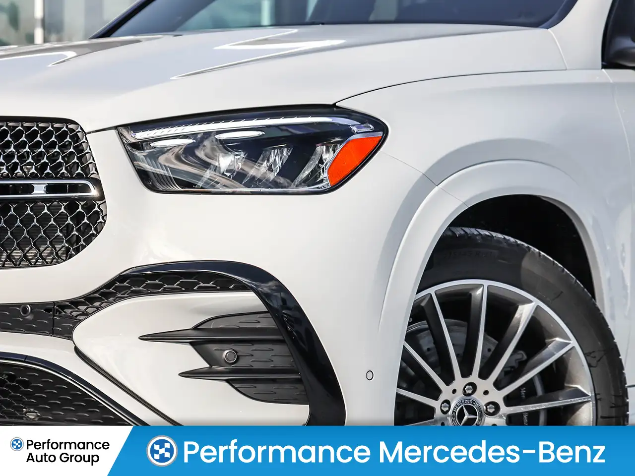 Mercedes-Benz GLE снимка Mercedes-Benz GLE