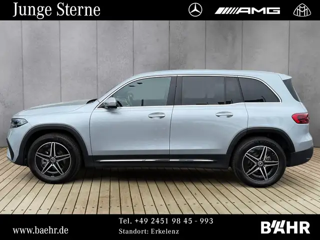 Mercedes-Benz EQB view 2