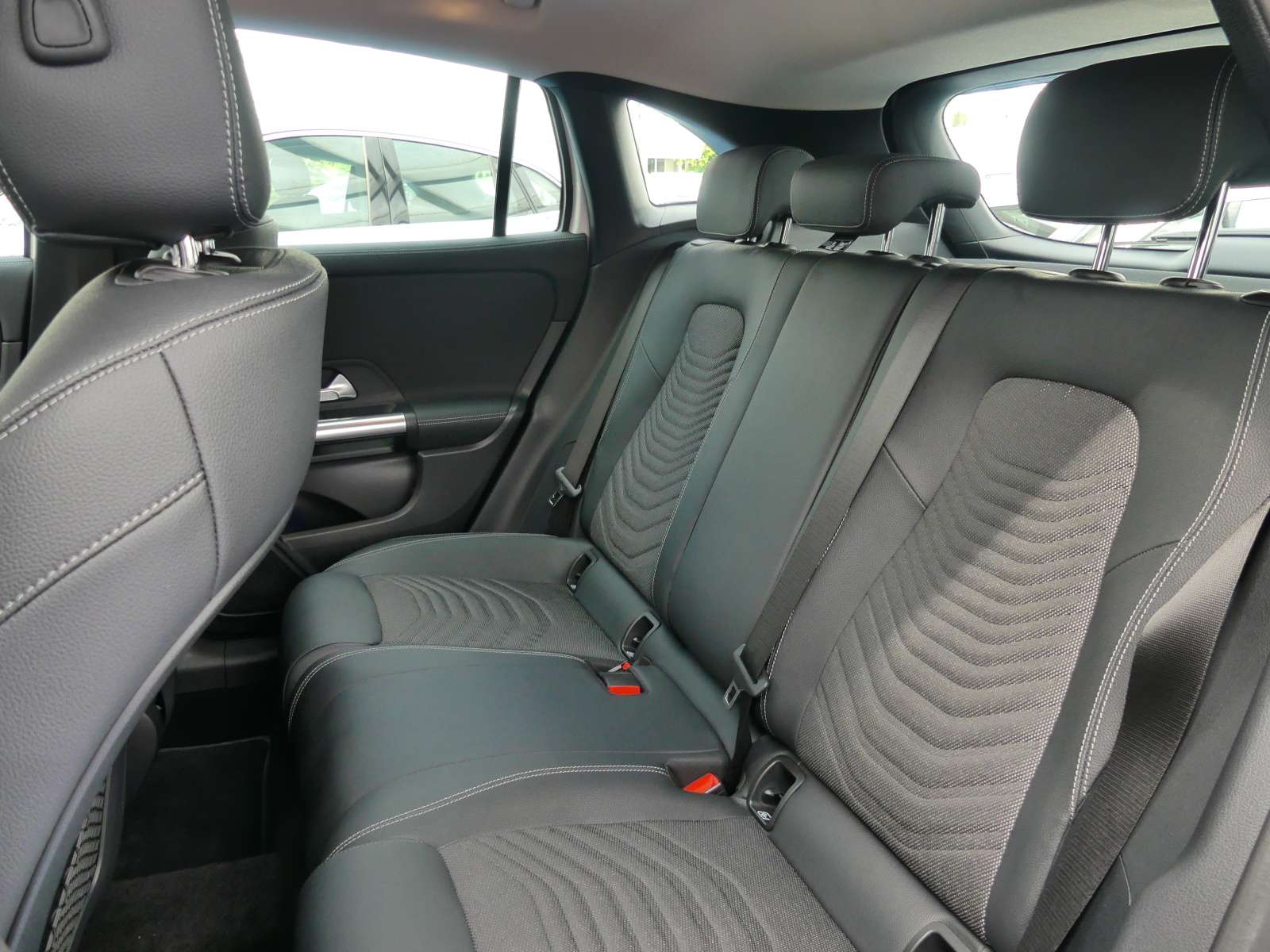 Mercedes-Benz GLA 220