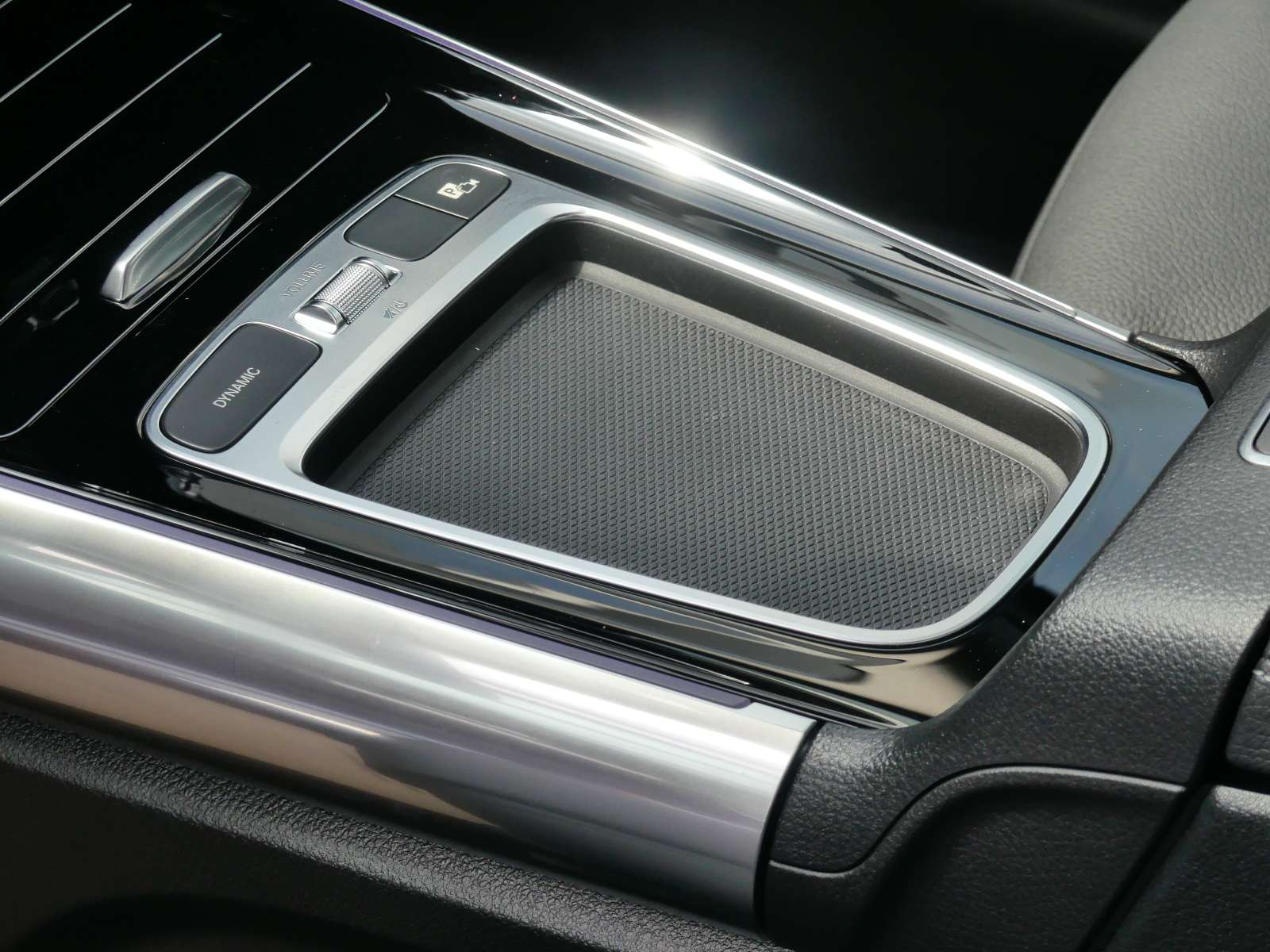 Mercedes-Benz GLA 220