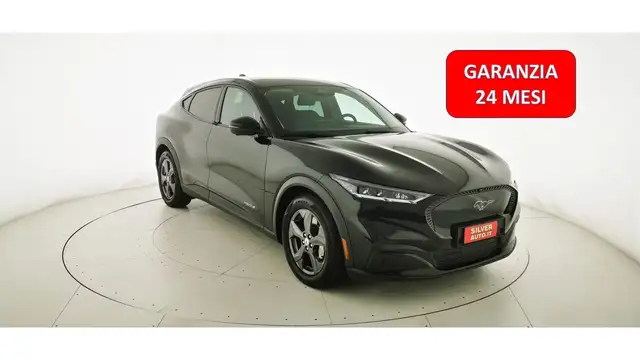 Ford Mustang Mach-E Standard Range 269 CV rwd (430 km di autonomia)