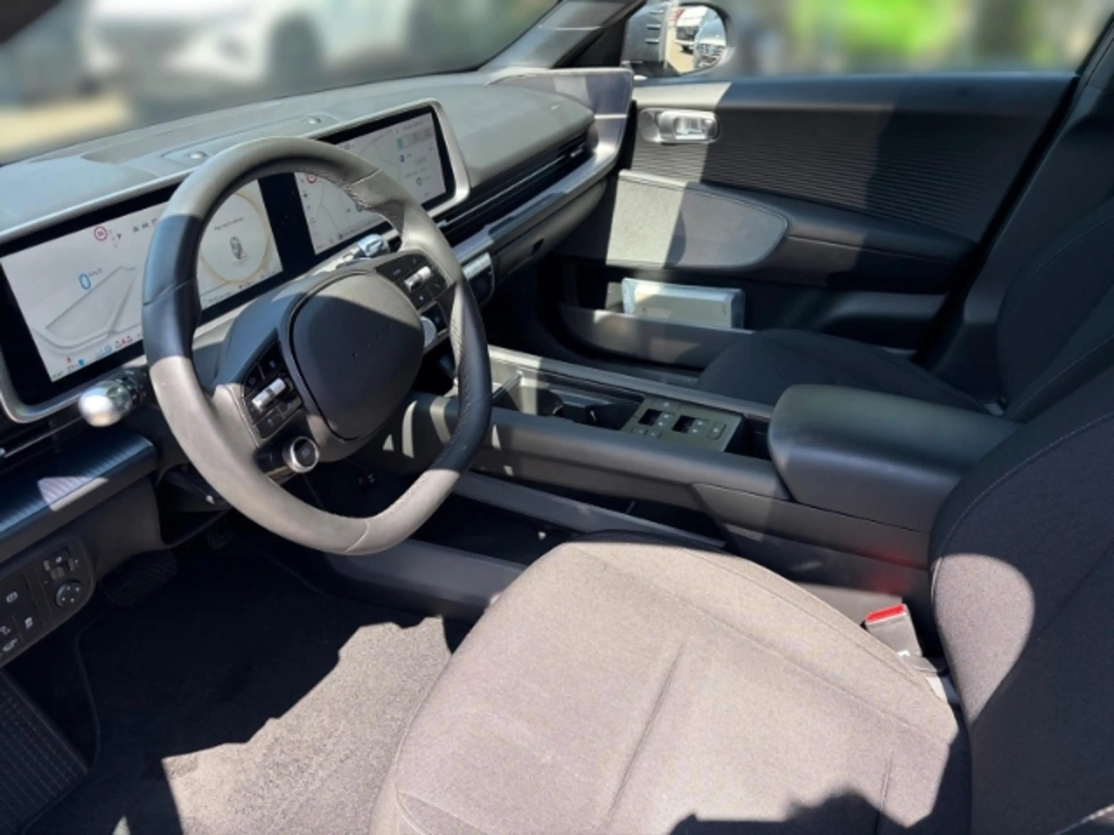 Hyundai IONIQ 6 Basis Elektro Navi Digitales Cockpit LED ACC El. H — photo 8