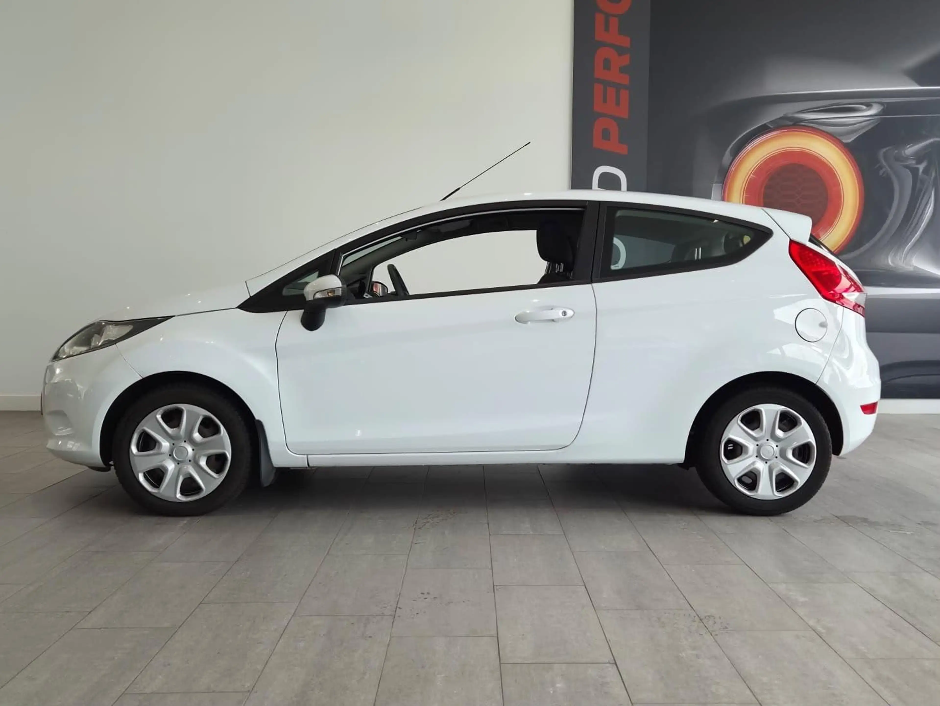 Ford Fiesta 1.25 Limited | AIRCO | 12 MND BOVAG | — photo 8