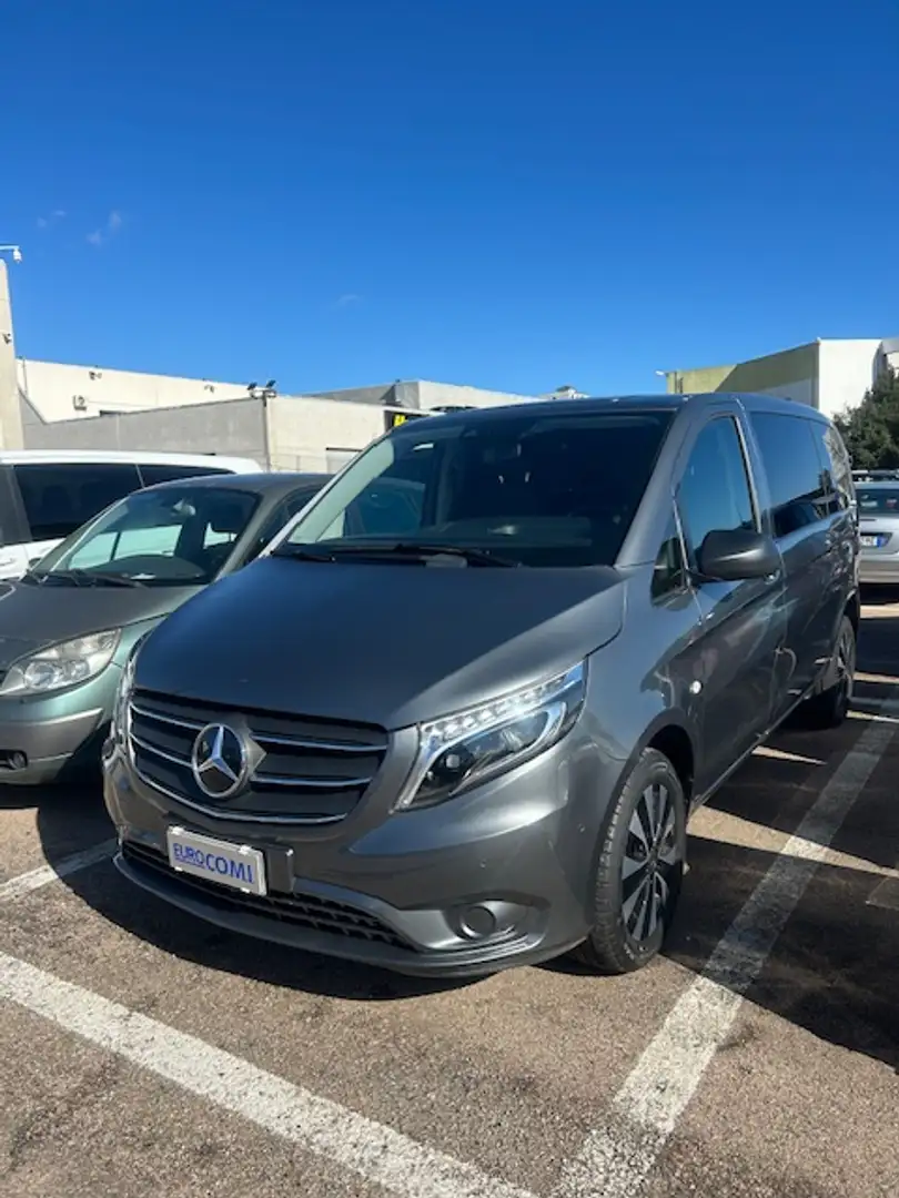 Mercedes-Benz Vito MIXTO 119 COMPACT Grau - 1