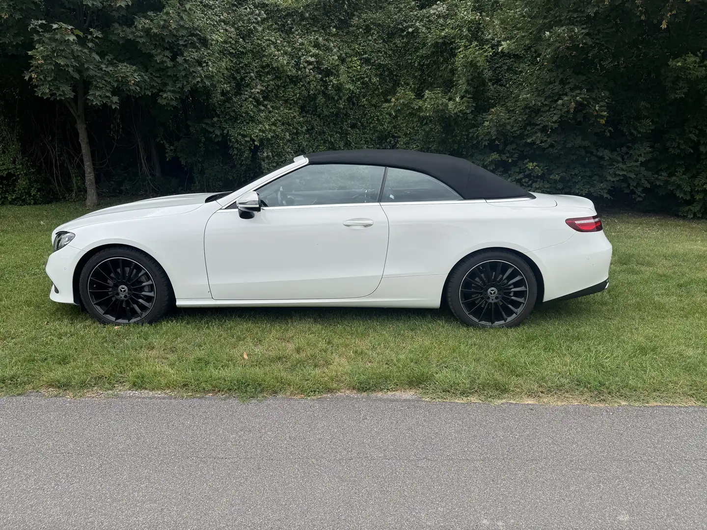 Mercedes-Benz E 220 220d Aut. - 2