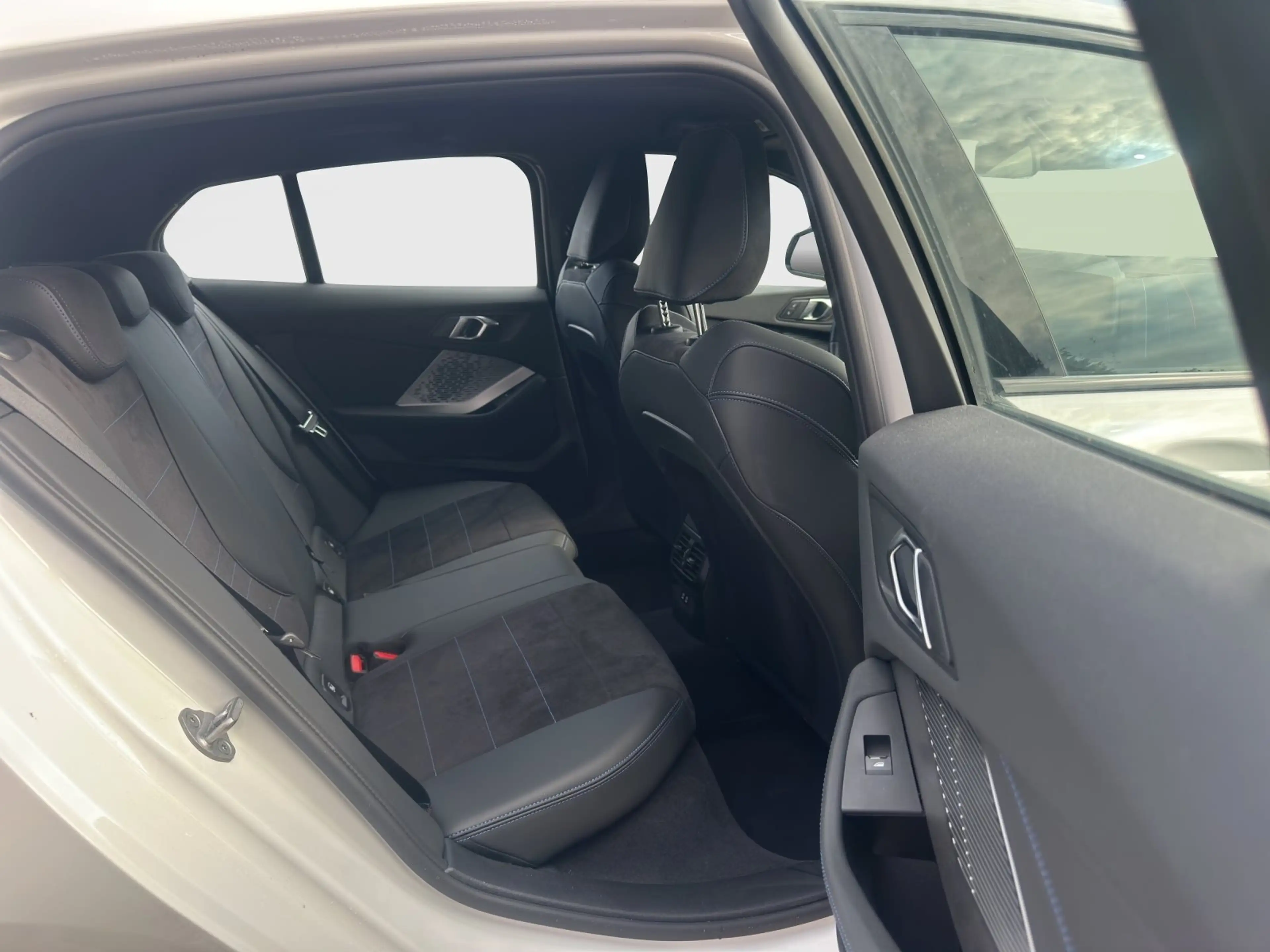 BMW 120 M Sport | 360°Kamera | Head-Up | Navi | LED etc. — photo 13