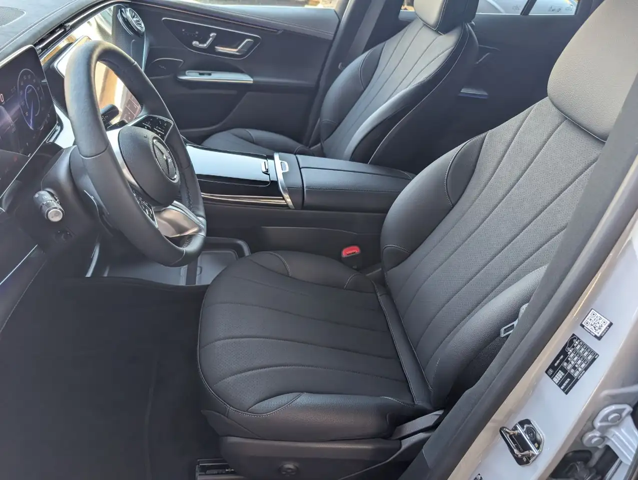 Mercedes-Benz EQE 350+ SUV Österreich-Edition, миниатюра 18