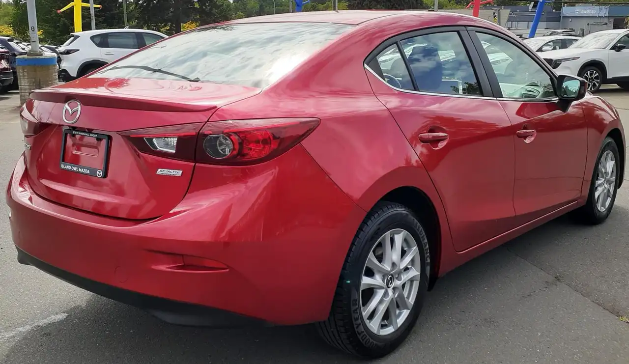 Mazda 3 photo Mazda 3