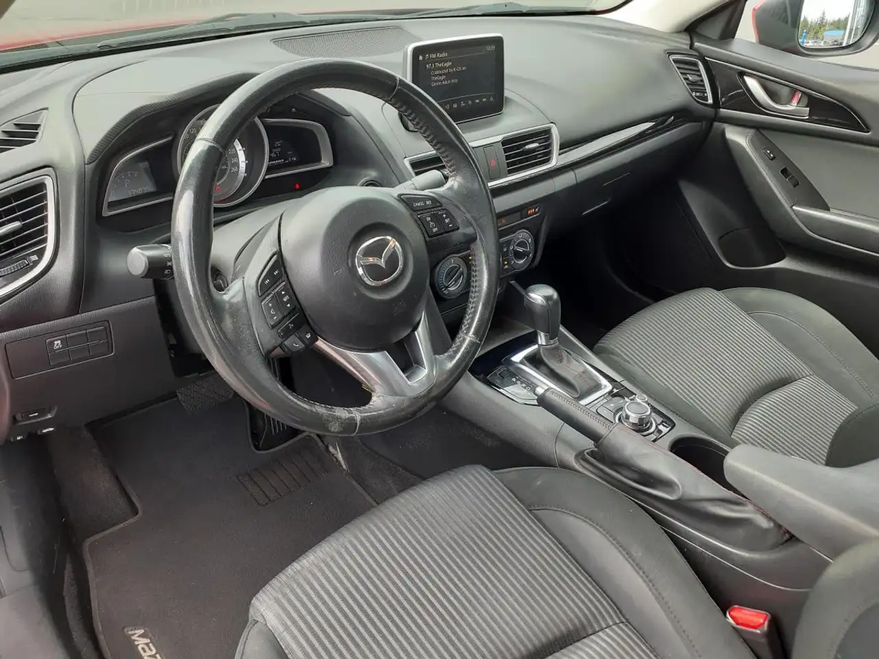 Mazda 3 photo Mazda 3