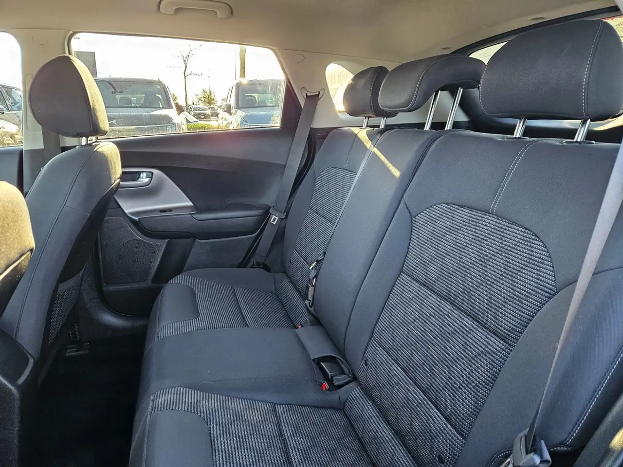 Kia Niro снимка Kia Niro
