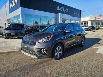 L FWD Hybrid | Heated Front Seats | Touch Screen