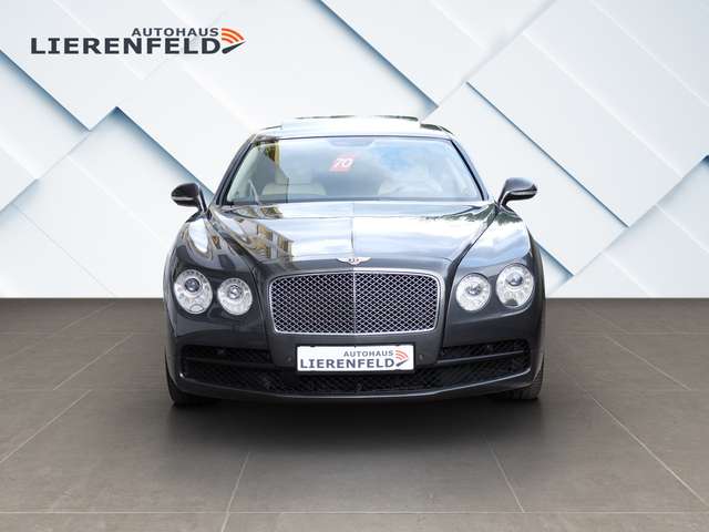 Bentley Flying Spur 4.0 V8 nur 26 Tkm
