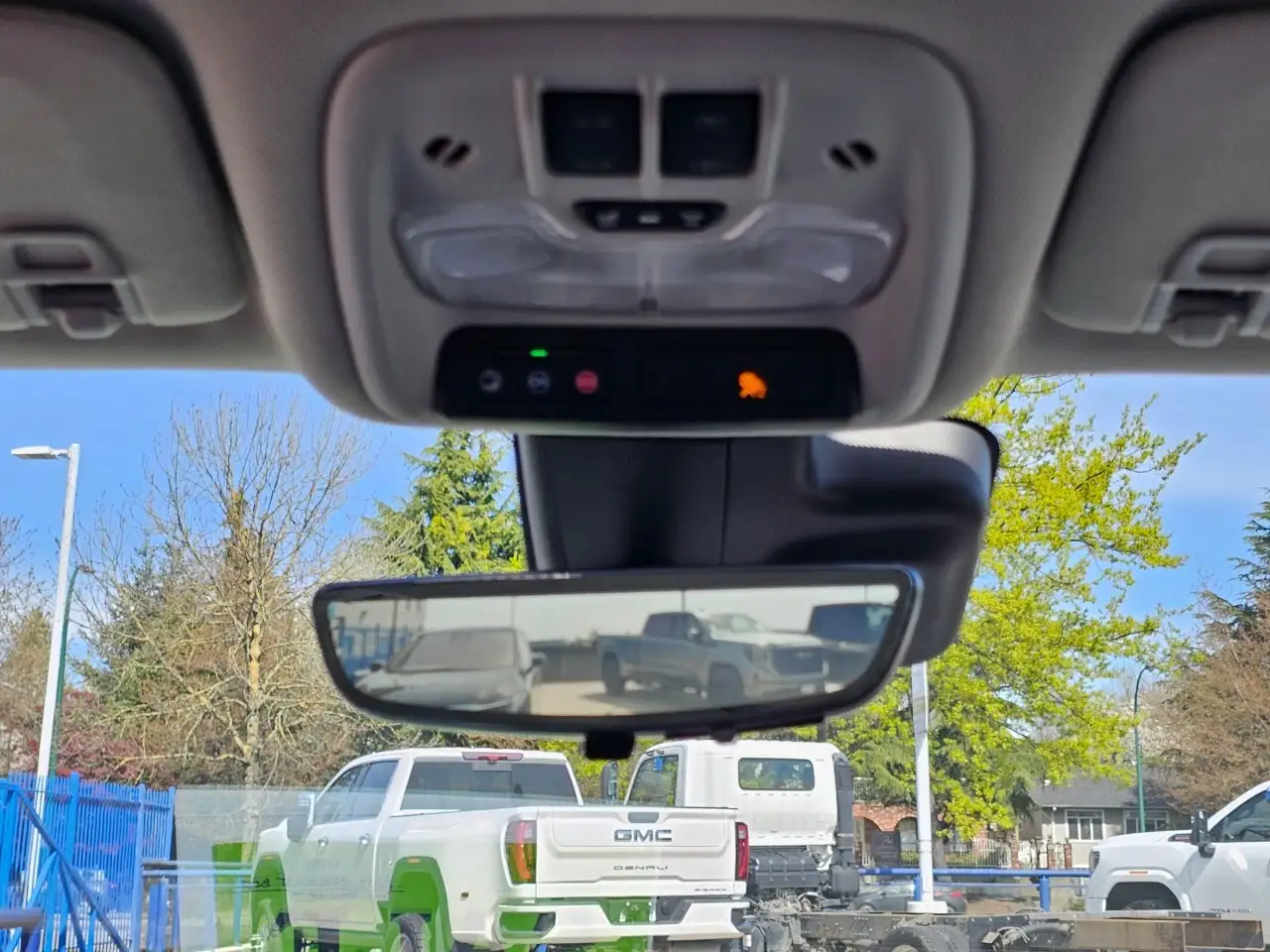 Chevrolet Bolt снимка Chevrolet Bolt