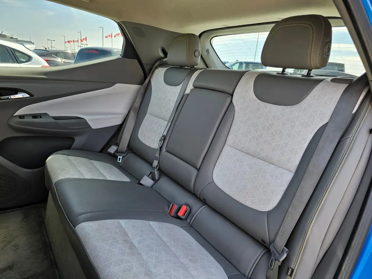 Chevrolet Bolt снимка Chevrolet Bolt