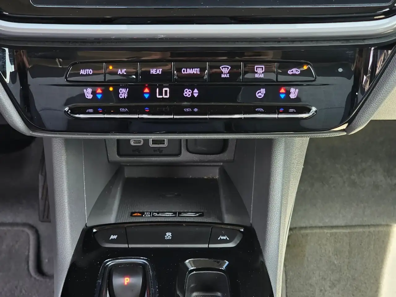 Chevrolet Bolt снимка Chevrolet Bolt