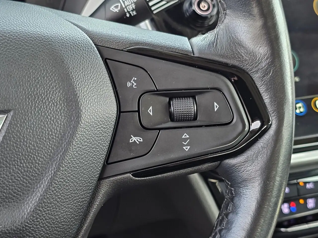 Chevrolet Bolt снимка Chevrolet Bolt
