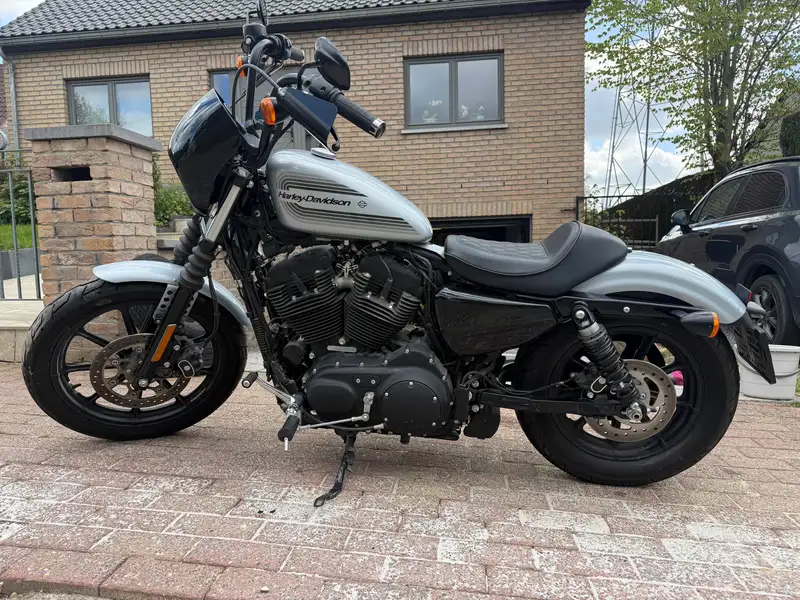 Harley-Davidson Iron 1200 - foto 2