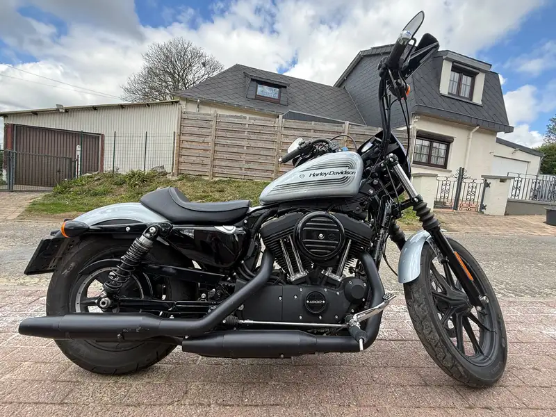 Harley-Davidson Iron 1200