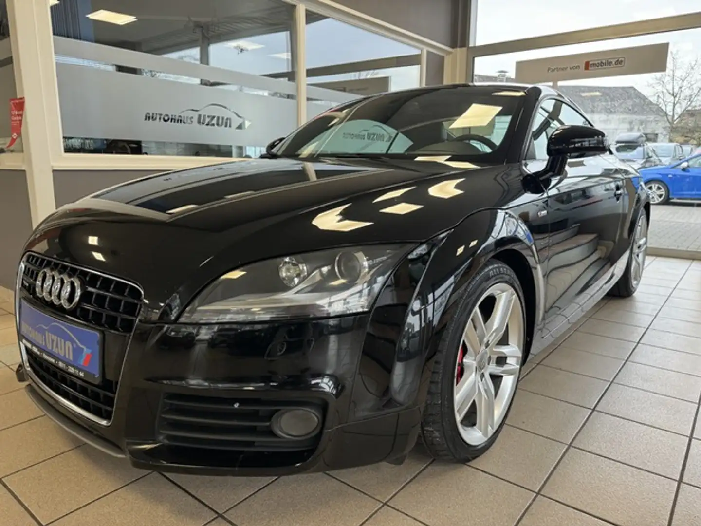Audi TT 3.2 Coupe quattro S-line Aut T-Leder Navi PDC Schwarz - 2