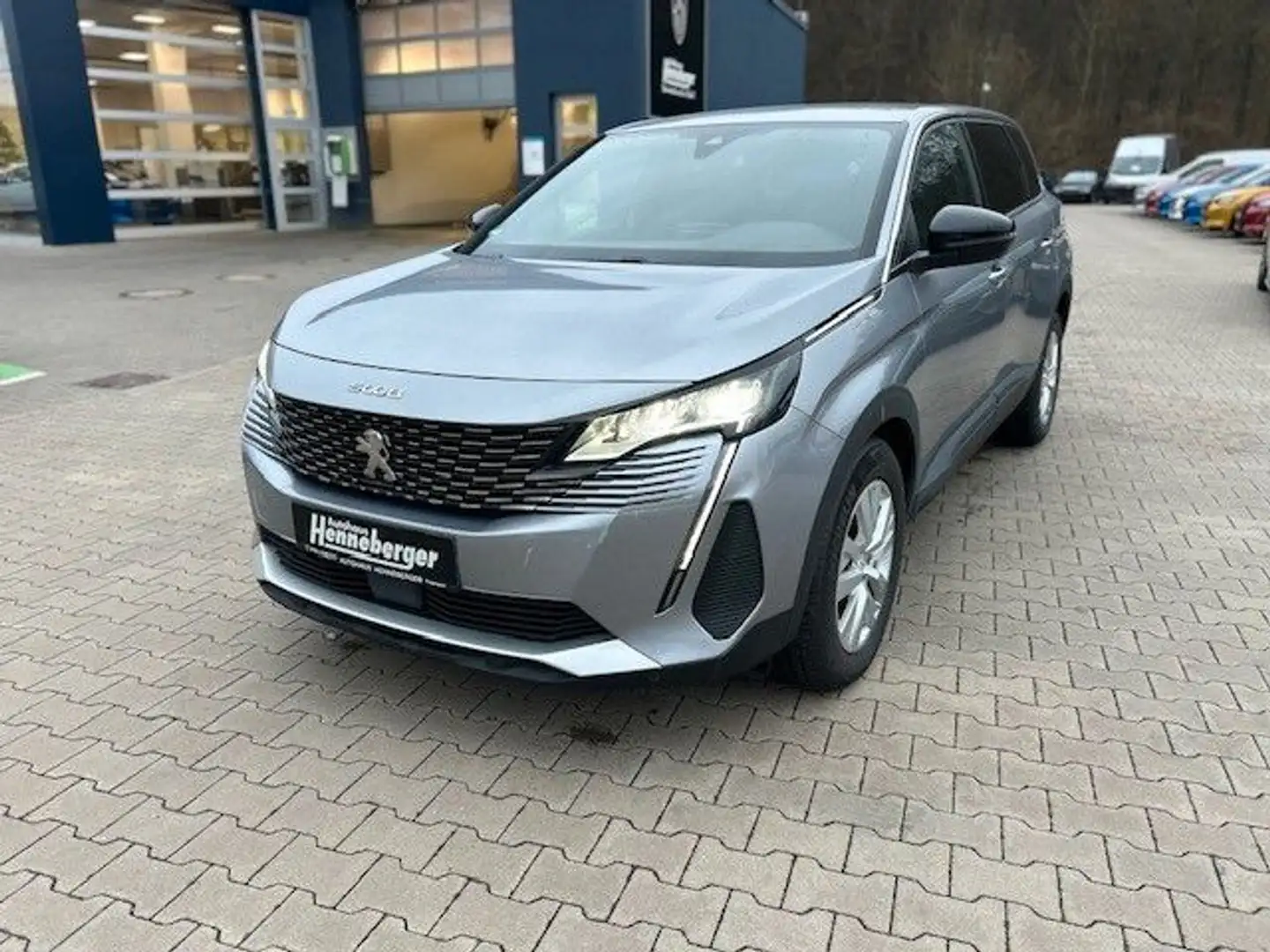 Peugeot 5008 Active Pack Grau - 1