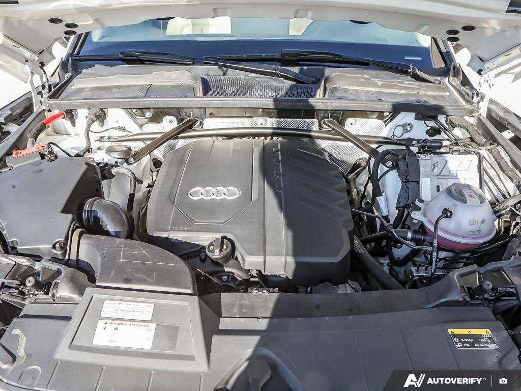 2022 Audi Q5 Progressiv | LOCAL ONE OWNER | NAVIGATION | 2,000 cc 4 cyl thumb 12