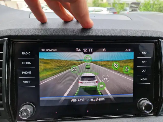 Skoda Karoq view 14