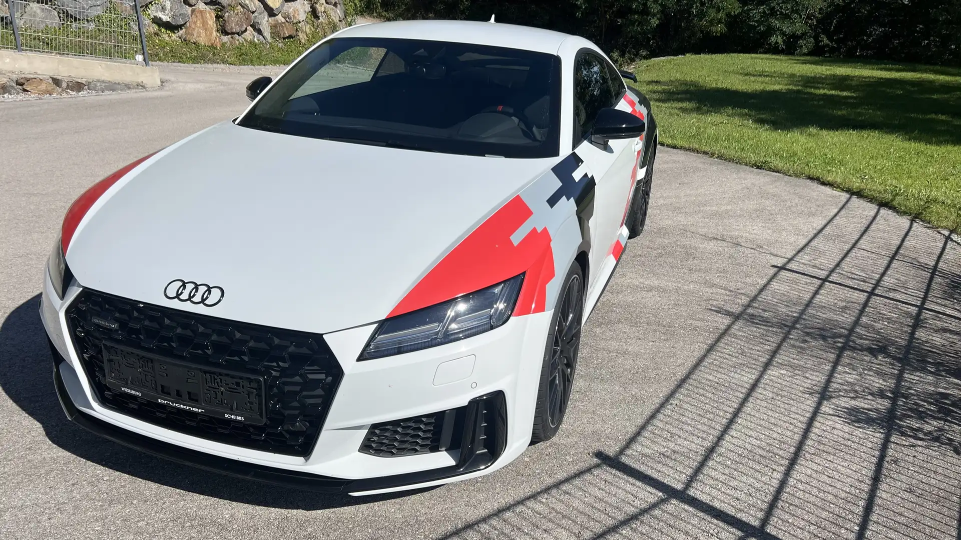 Audi TT Coupé 45 TFSI quattro S-tronic - 2