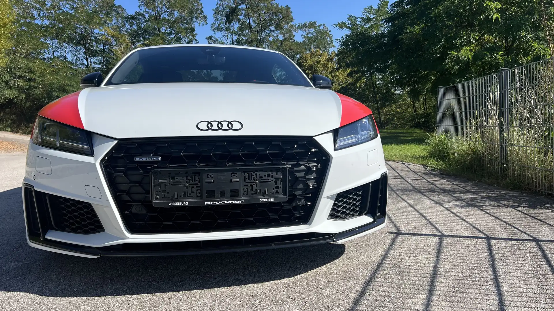 Audi TT Coupé 45 TFSI quattro S-tronic - 1