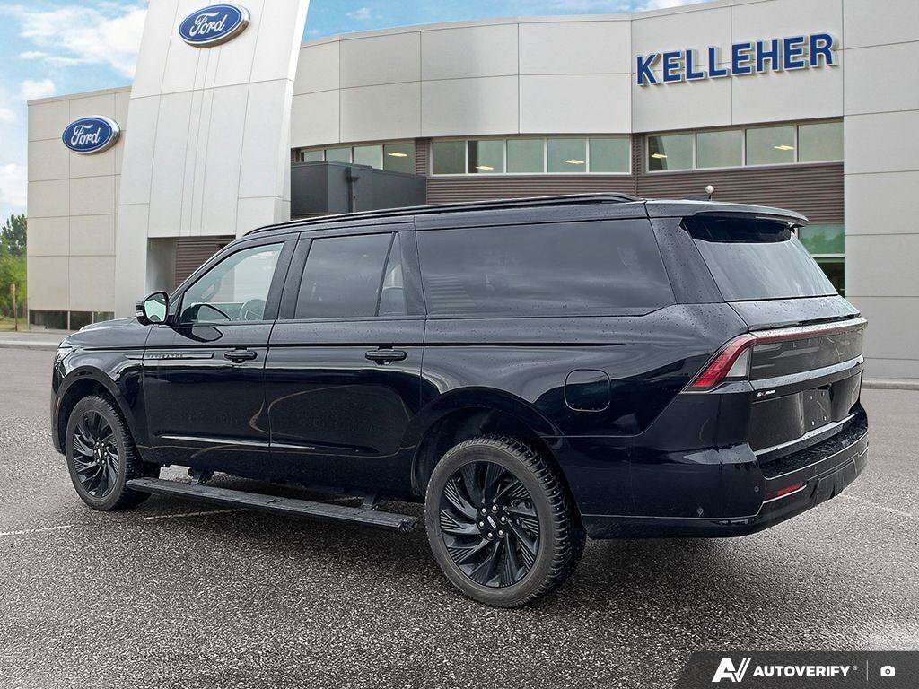 2025 Lincoln Navigator Reserve | 4WD | 8 Pass | All Black | Revel Ultima — снимка 1