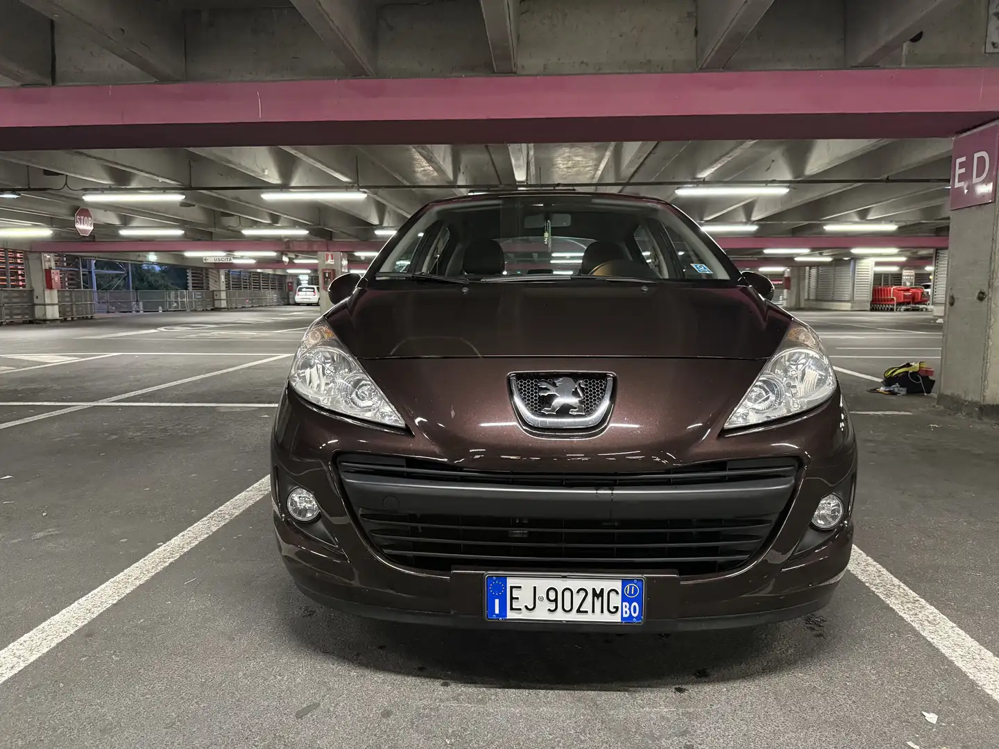 Peugeot 207 5p 1.4 8v Special Edition - 2