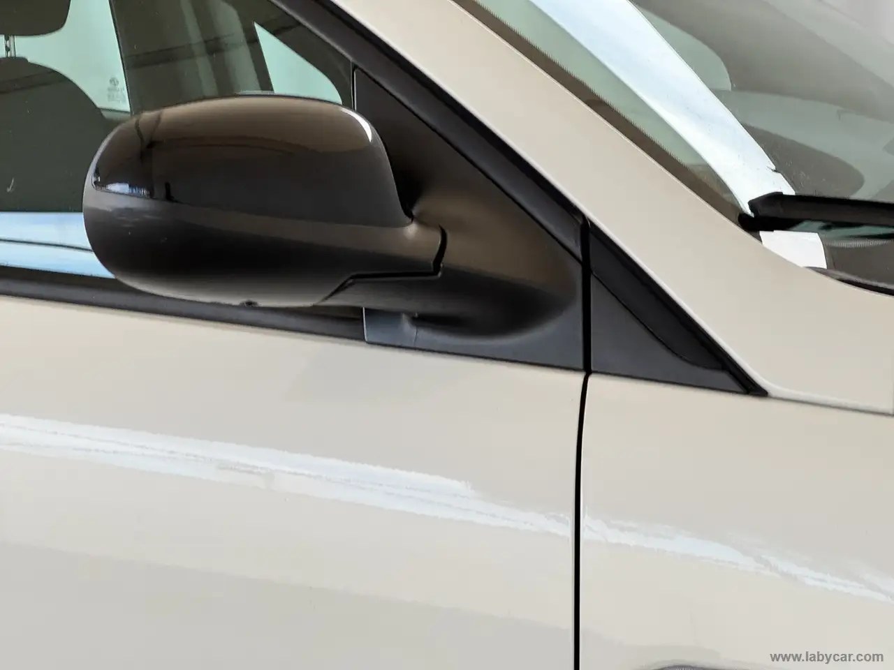Lancia Ypsilon 2022 — фото 12