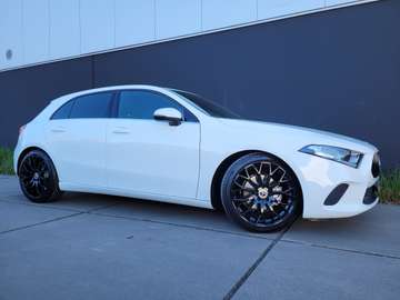 *NAVI*CAMERA*PTS*ZWARTE HEMEL*DAB*APPLE CAR PLAY*